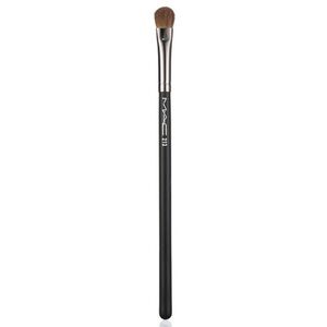 MAC 213 Fluff Eye Shadow Brush